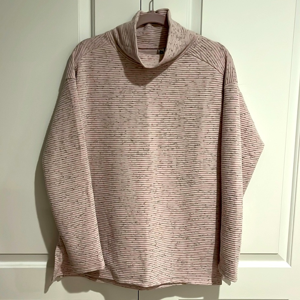 RBX athleisure top. Excellent condition! Size L